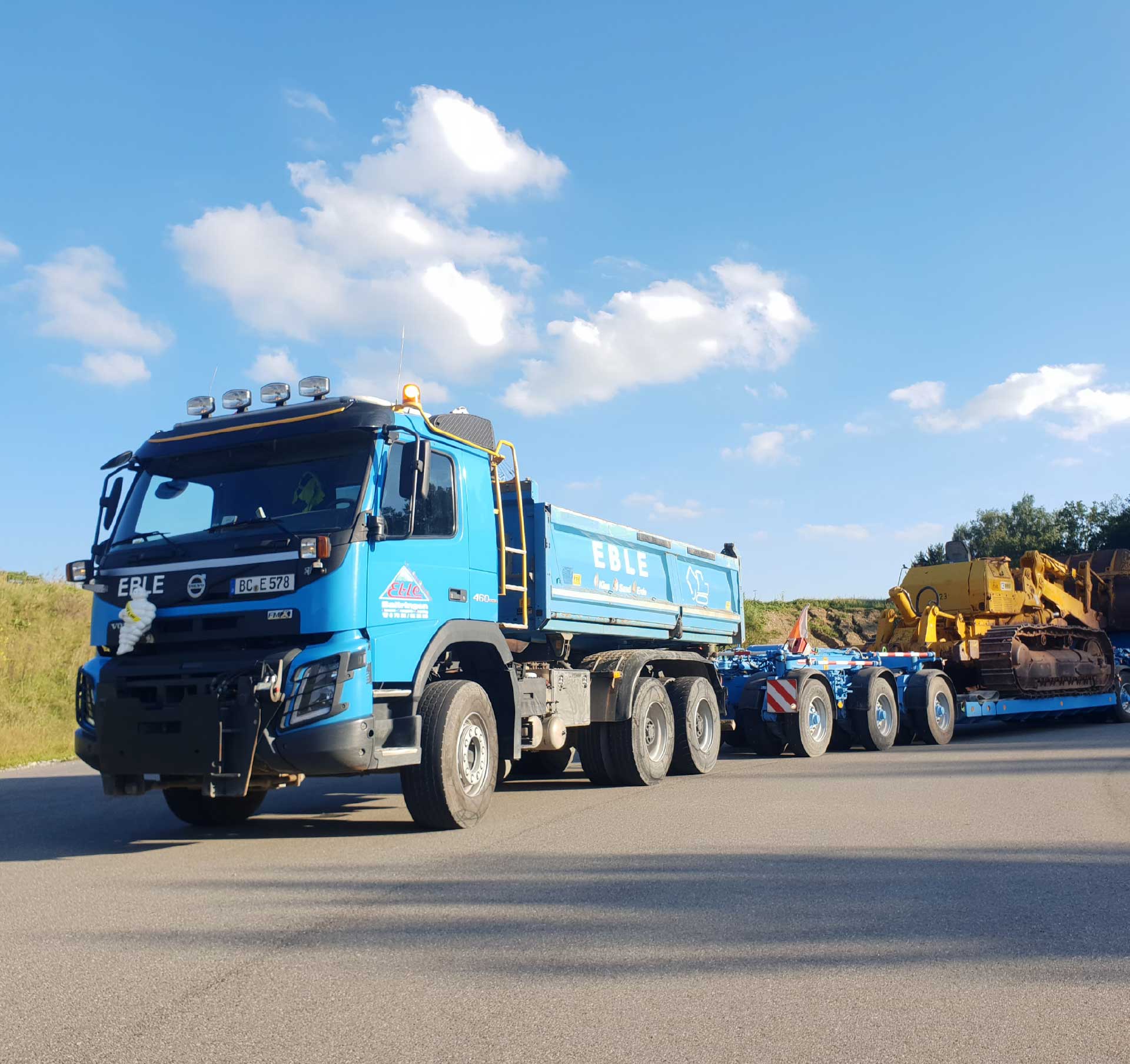 Eble kieswerk Schwertransport